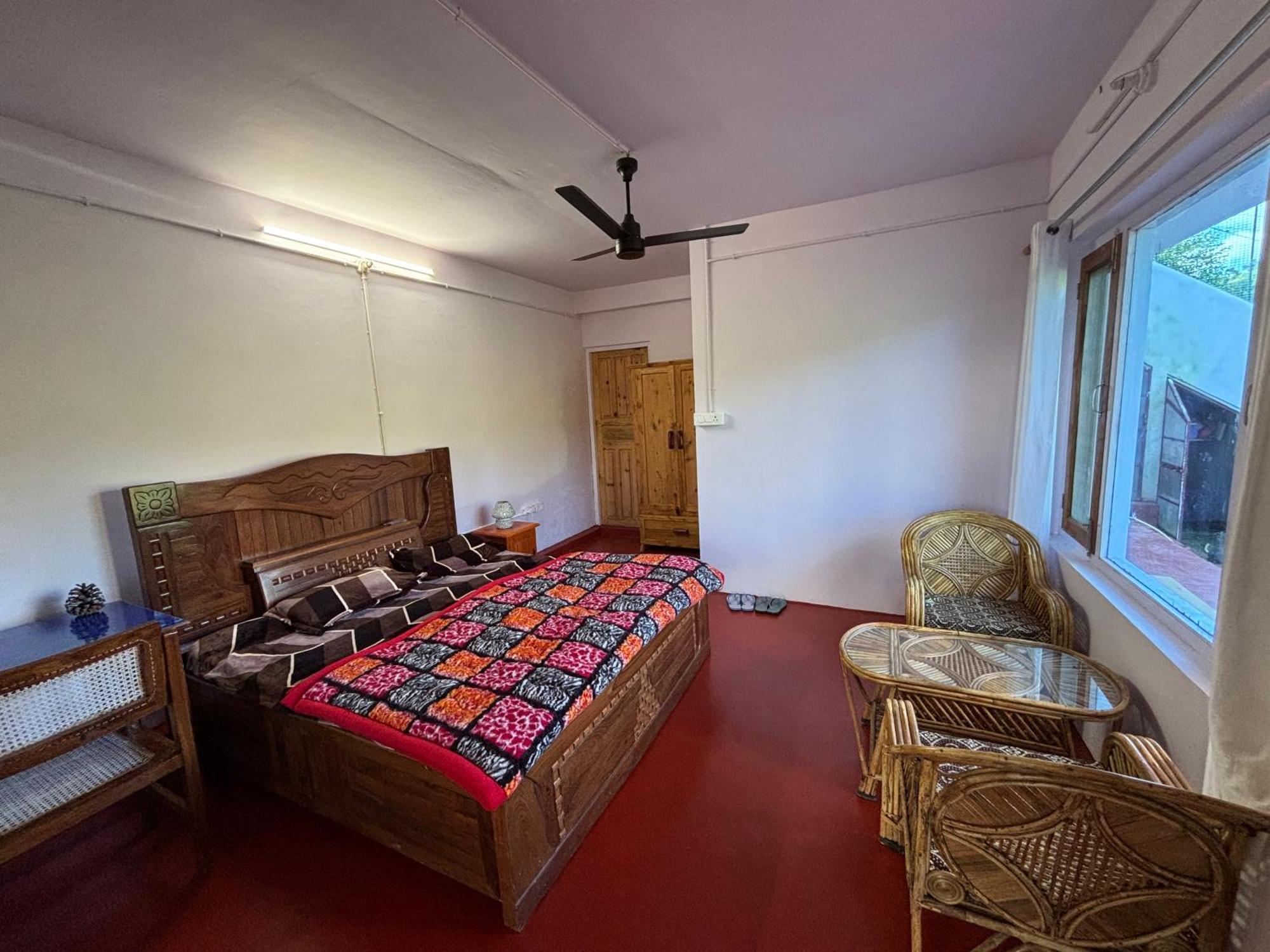 Brook Cottage Champawat Exteriör bild